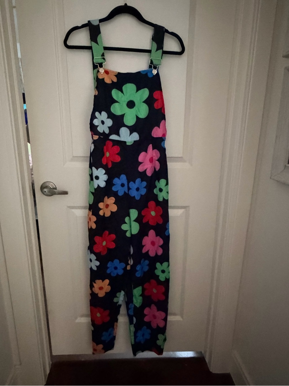 NWOT Women’s Floral Print Navy Overalls One-Piece